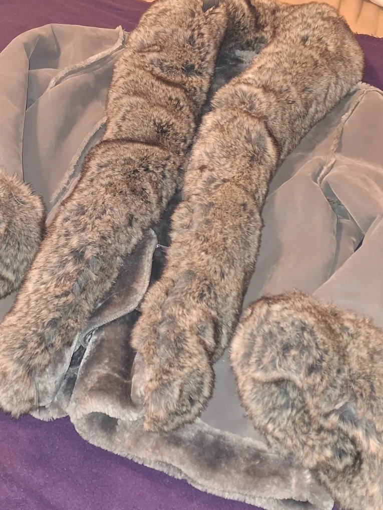 JC Womens Faux Fur Trim Jacket image indicator(4)