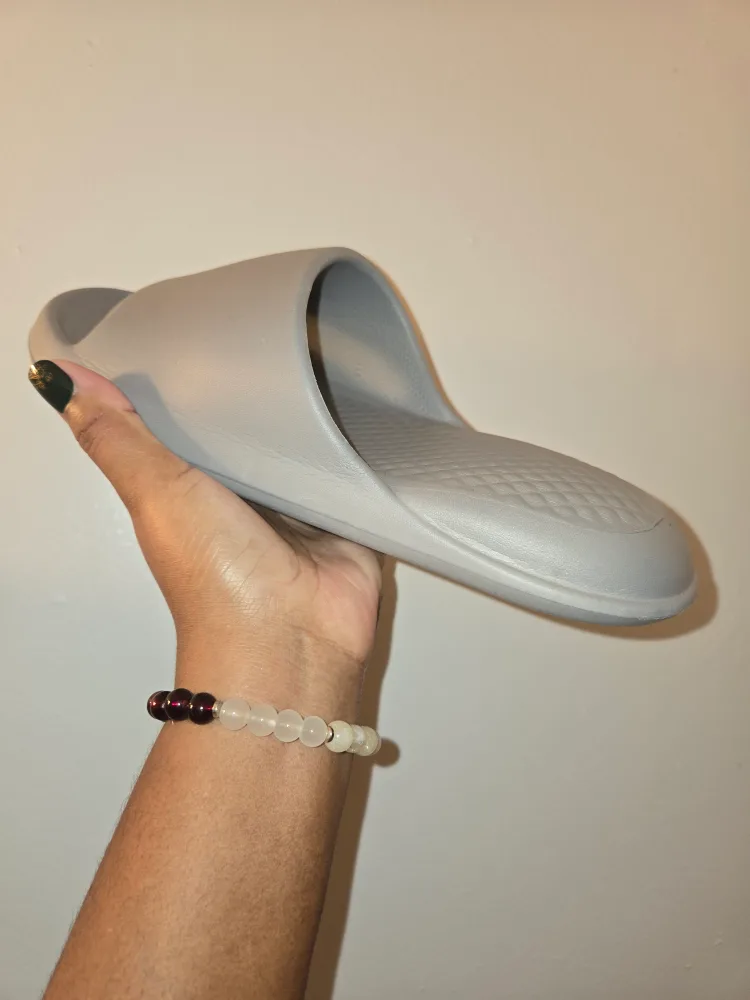 GREY SANDALS✨️🩴 image indicator(6)