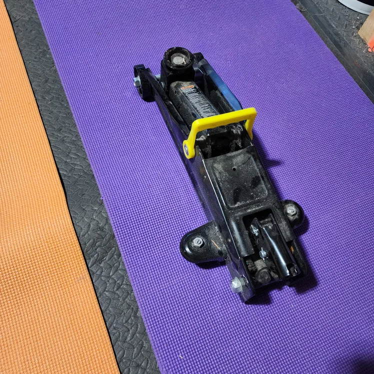 2.25 Ton Car Jack thumbnail