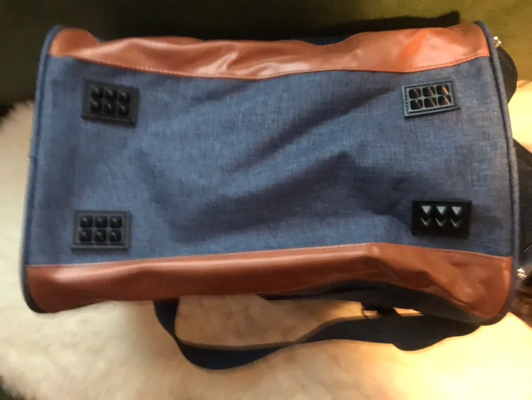 Bailey & Bella Small Pet Carrier - Like New! image indicator(3)