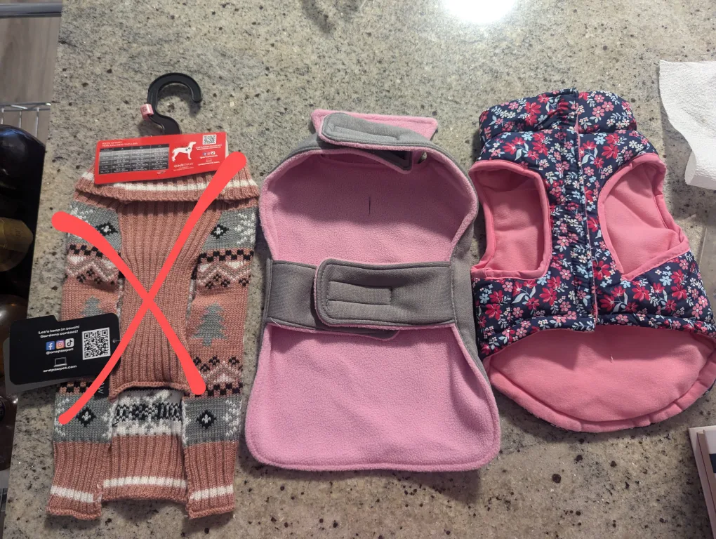 2 Dog Vests image indicator(2)