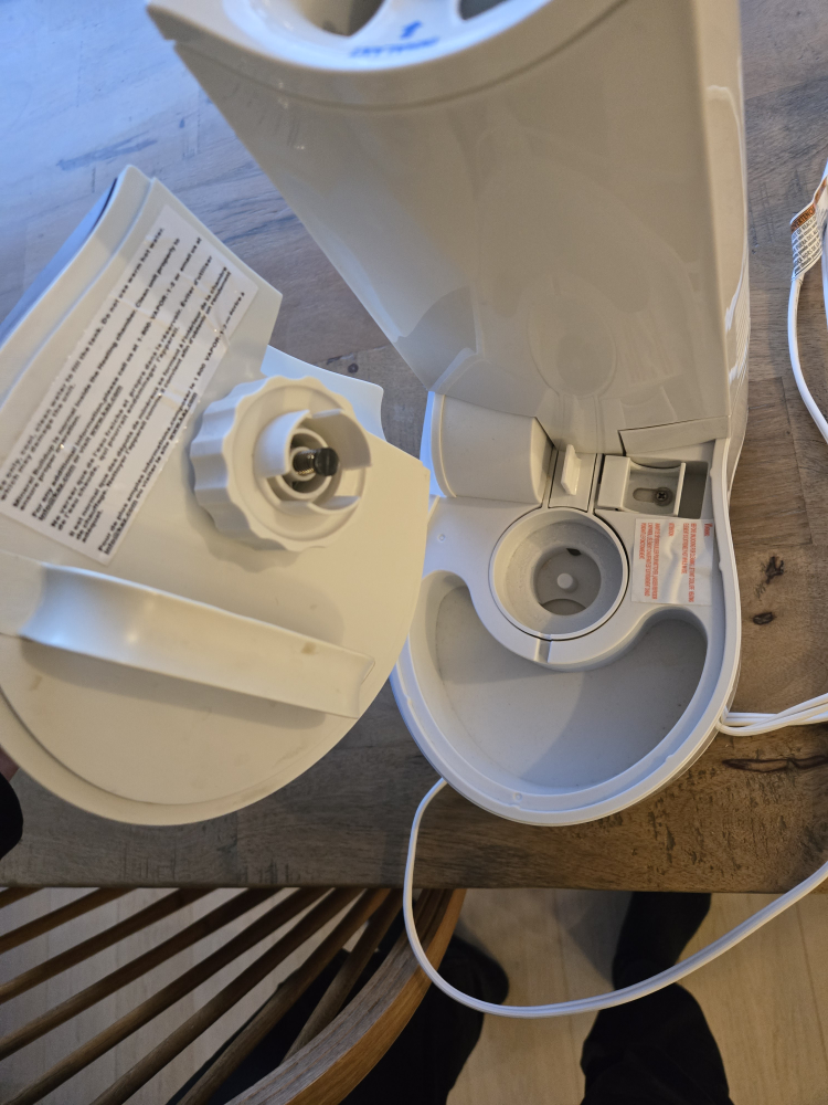 Vicks Cool Mist Humidifier - photo 4
