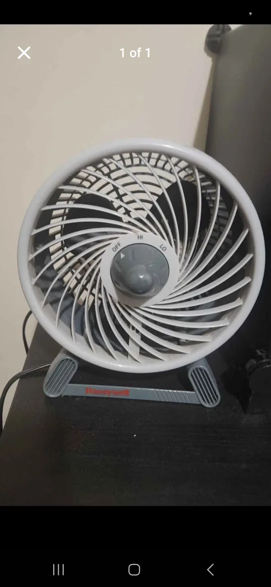 Honeywell Small Fan thumbnail