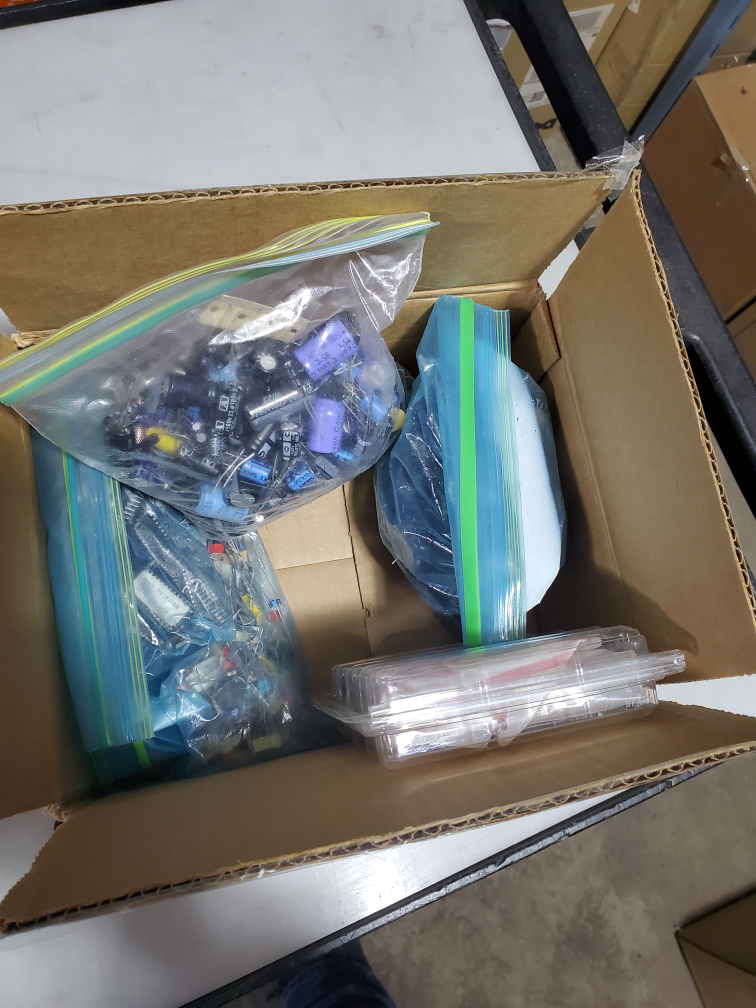 Electronics wires and components - photo 3