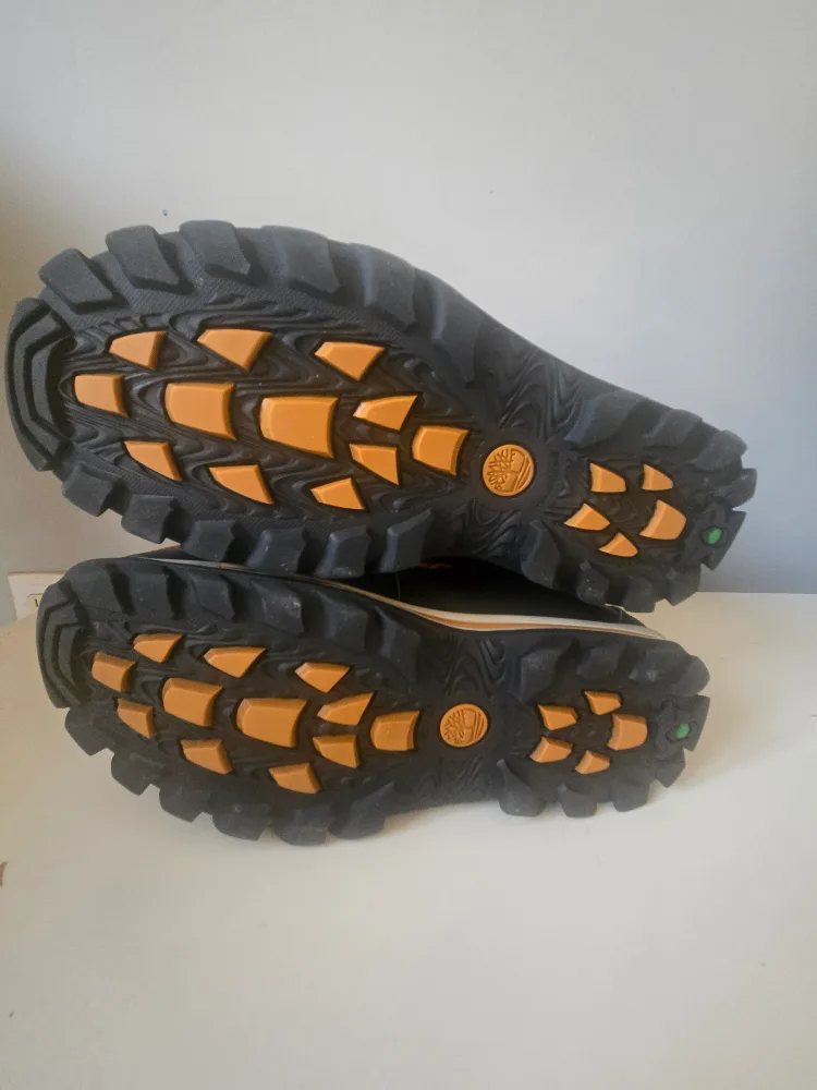 timberland boys boots image indicator(2)