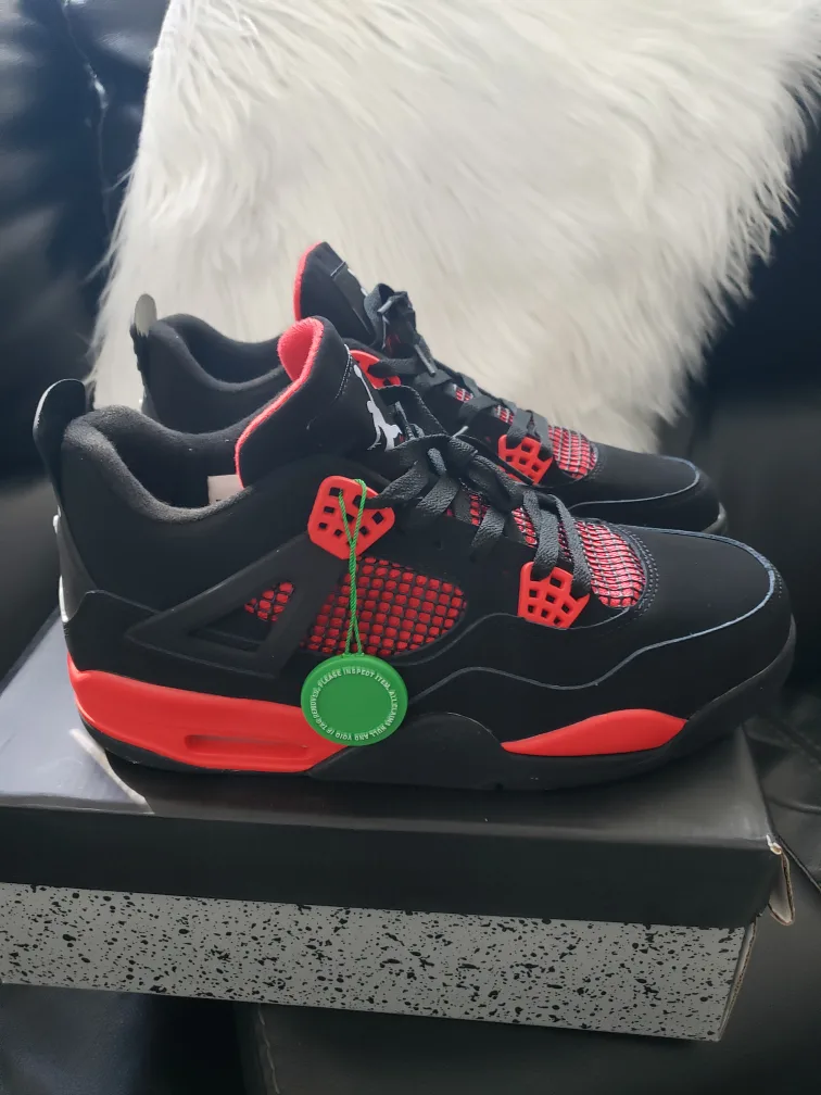 Air Jordan 4 Retro 'Red Thunder' Size 10 image indicator(2)