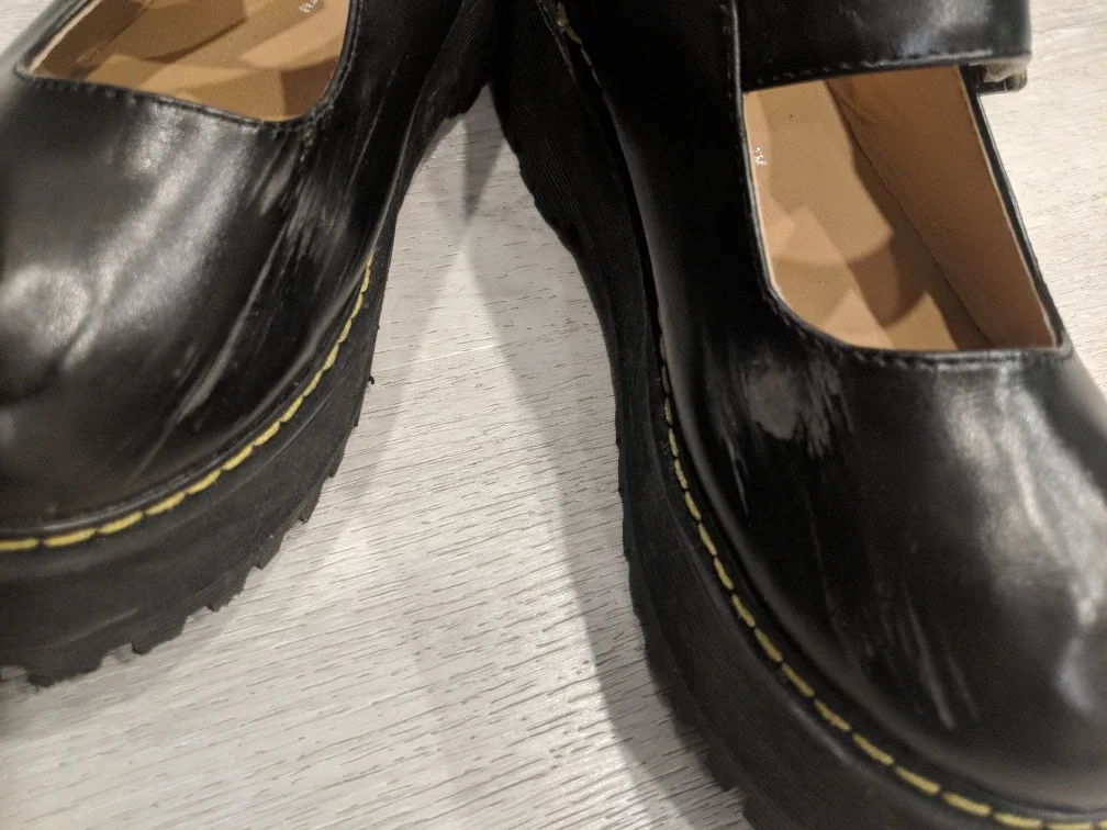 Black Platform Mary Jane Shoes image indicator(3)