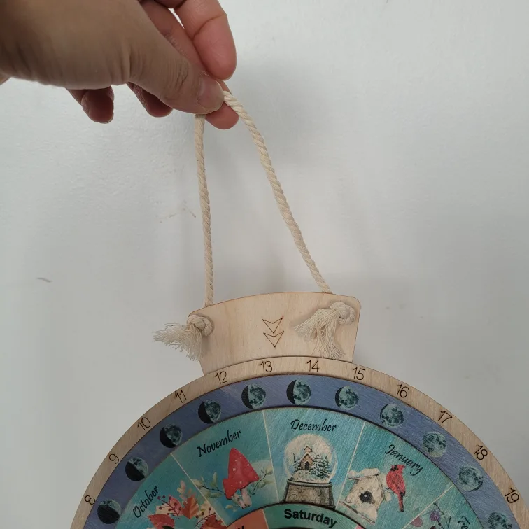 Wooden Montessori Calendar image indicator(2)