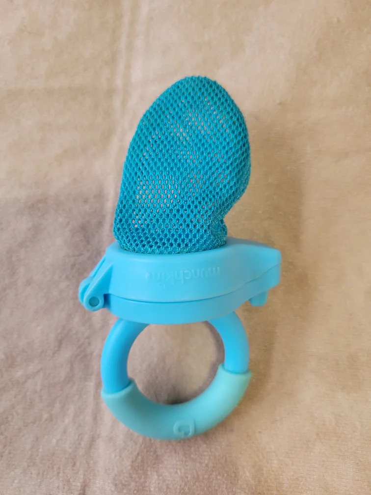 ‼️TOSS ALERT‼️Bundle: Munchkin Baby Food Feeder image indicator(3)