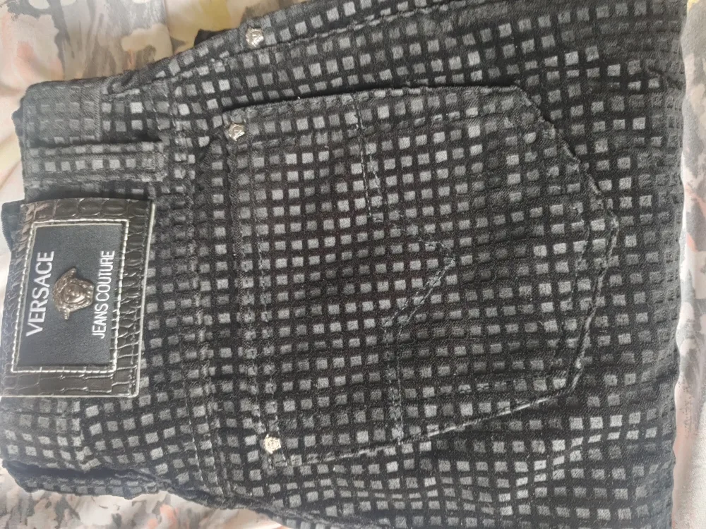 Woman's Versace Jeans Couture image indicator(5)