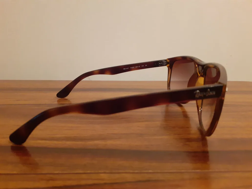 New Ray-Ban Men's Sunglasses image indicator(3)