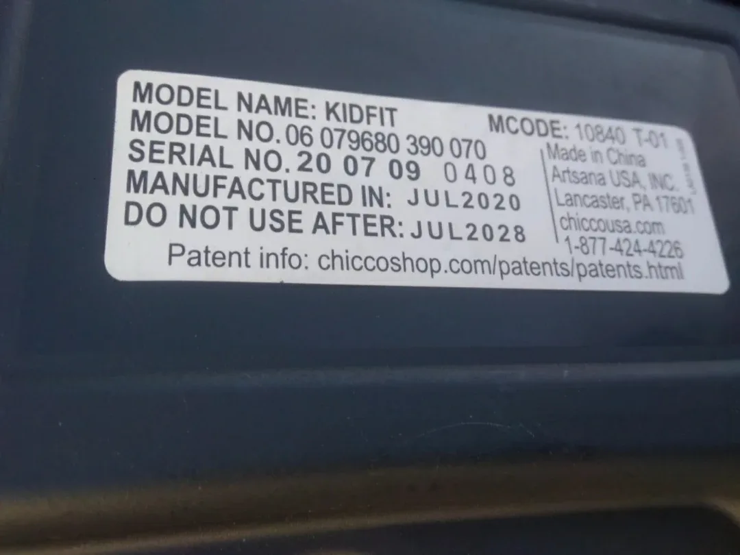 Chicco KidFit Booster Car Seat image indicator(5)