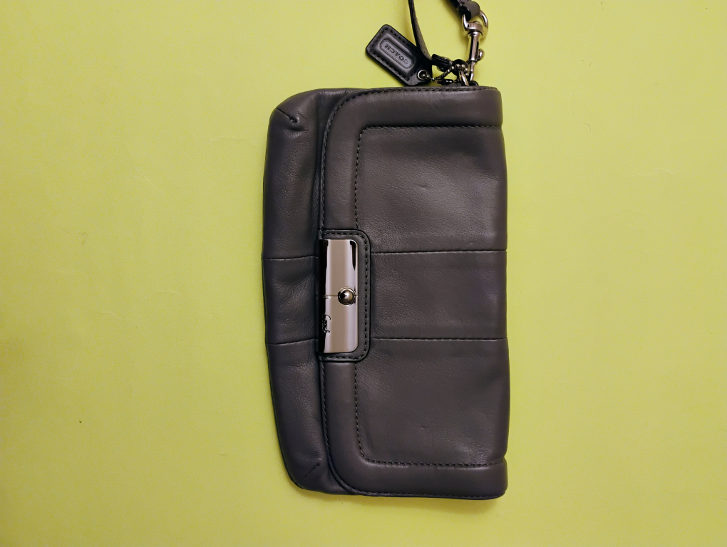 Coach Handbag Lot of 4 - photo 3