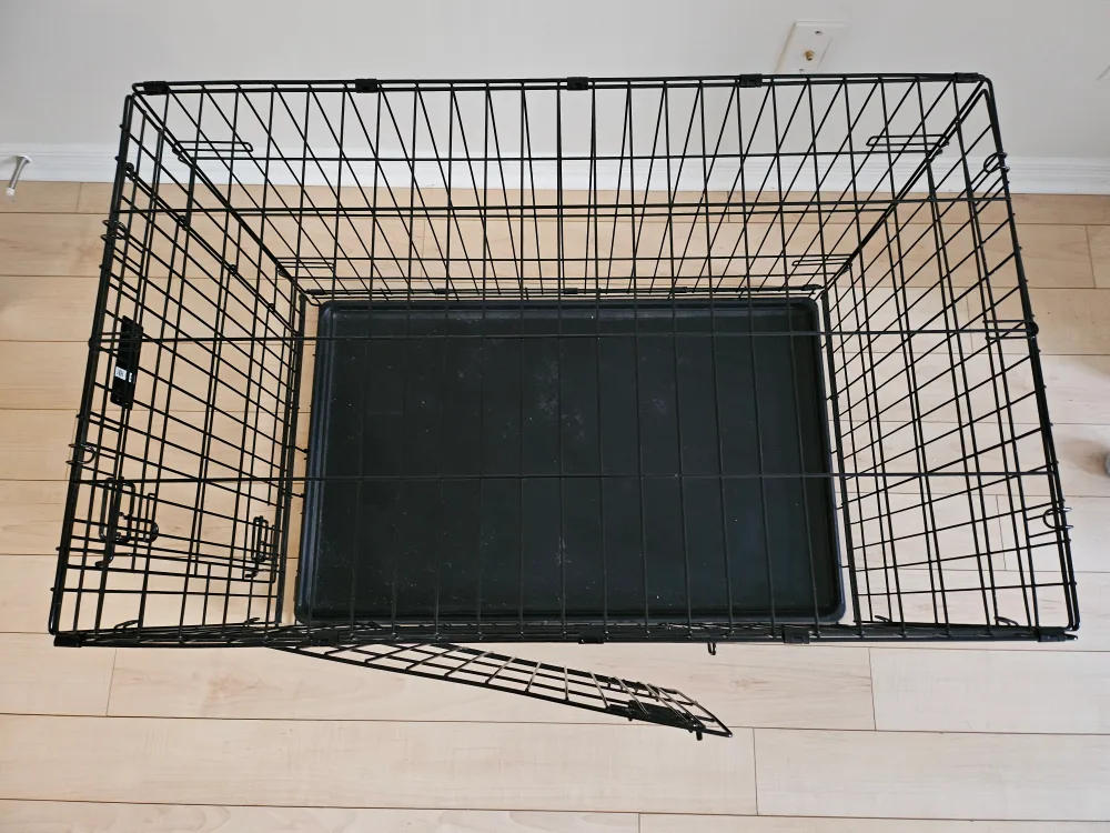 i Crate Dog Crate 36.5" x 23.04" x 24.93" image indicator(2)