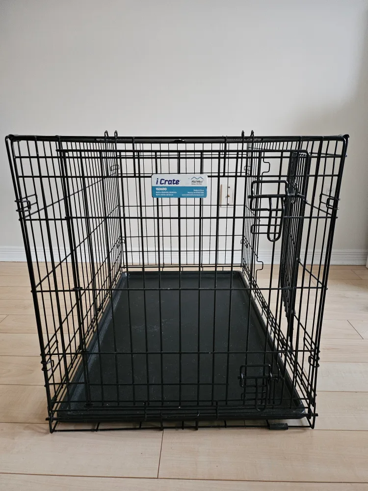 i Crate Dog Crate 36.5" x 23.04" x 24.93" image indicator(3)