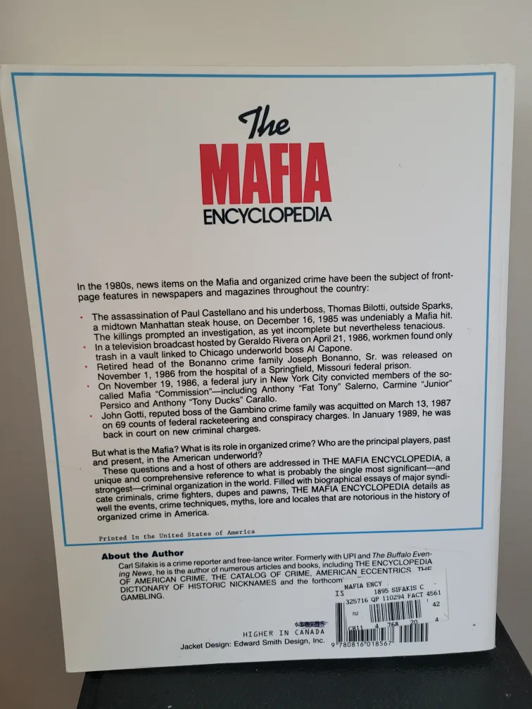 The Mafia Encyclopedia: From Accardo to Zwillman image indicator(2)