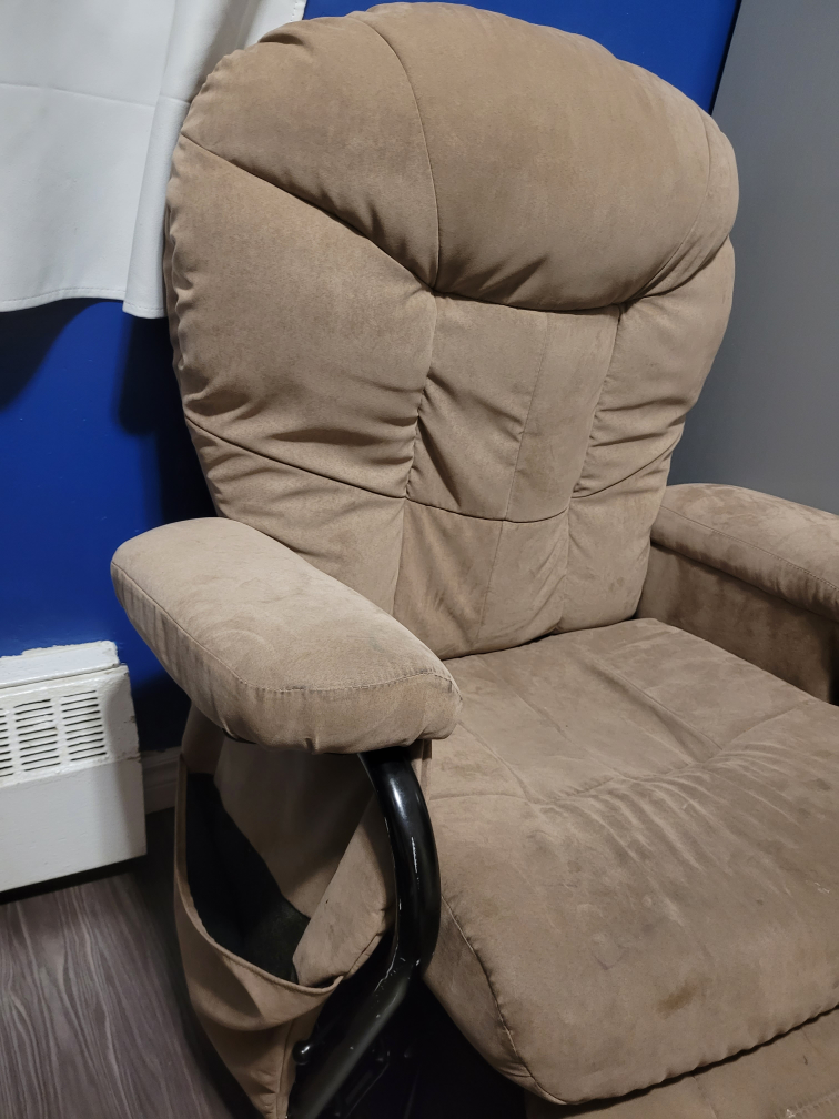 Rocking Chair / Recliner with footstool