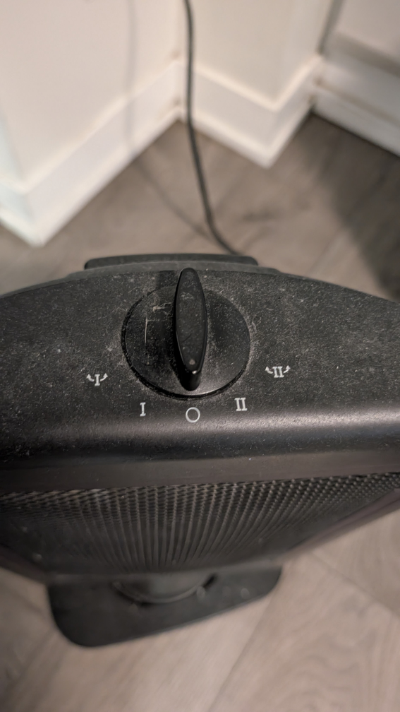 Garrison Rotating Flat Panel Halogen Heater - photo 2
