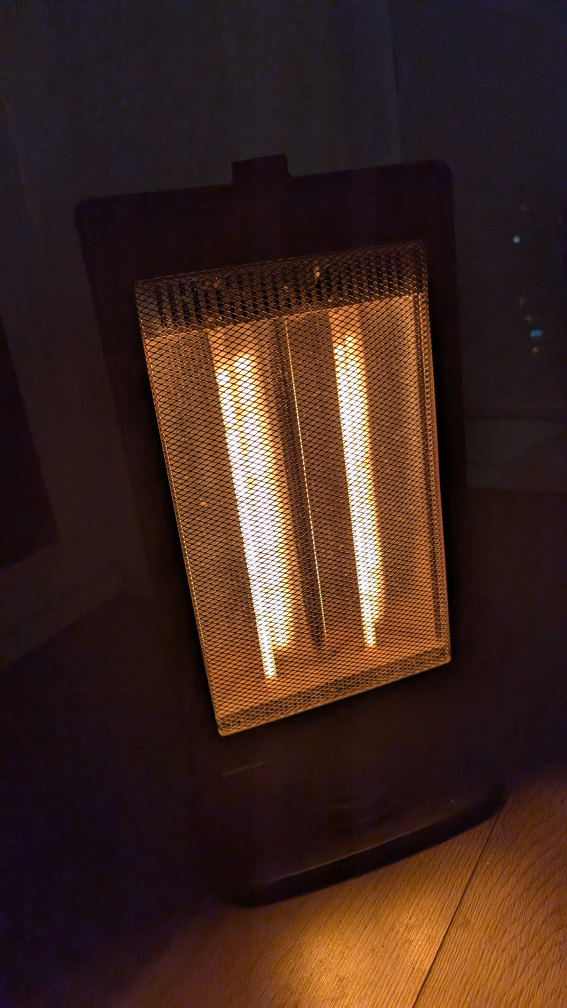 Garrison Rotating Flat Panel Halogen Heater - photo 3