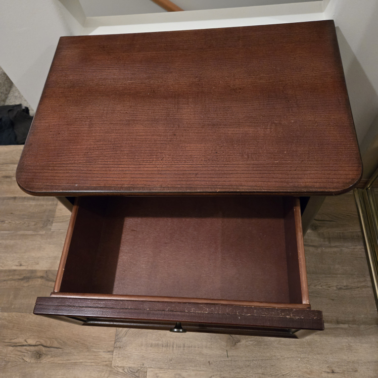 Nightstand - photo 3