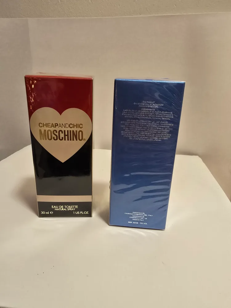 Moschino Cheap and Chic Eau de Toilette 30 ml image indicator(2)