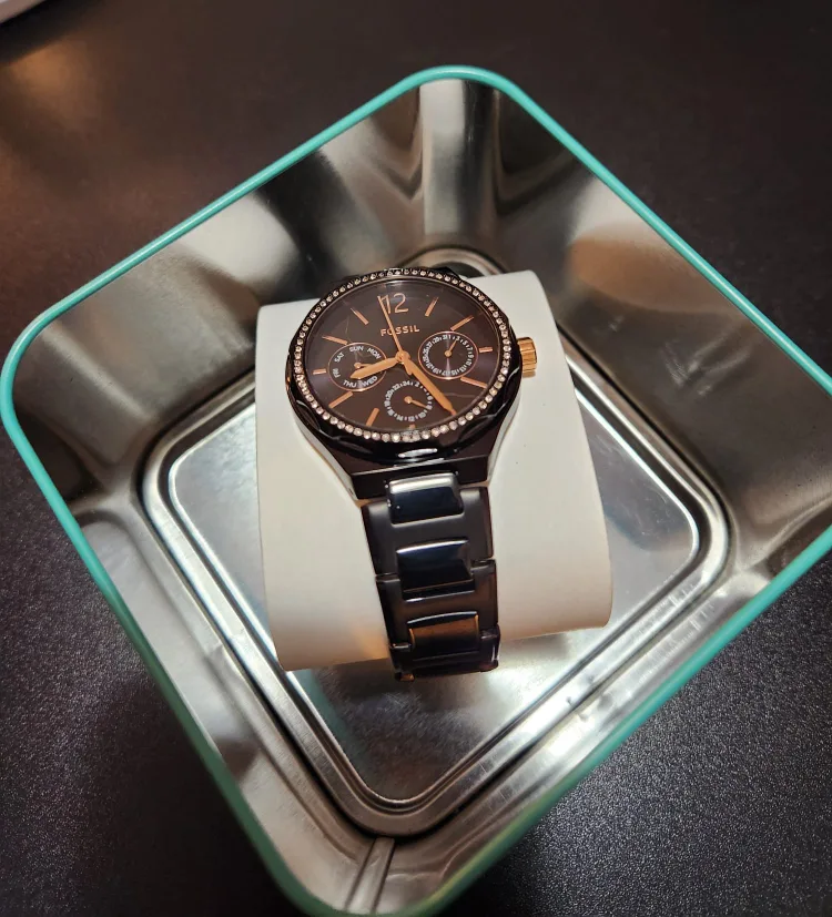 Fossil Women's Watch image indicator(3)