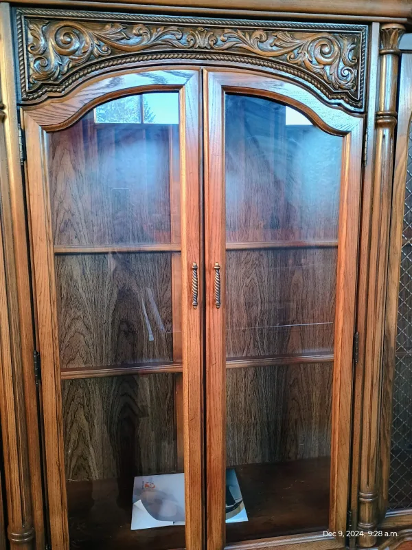 Vintage Wooden Cabinet image indicator(6)