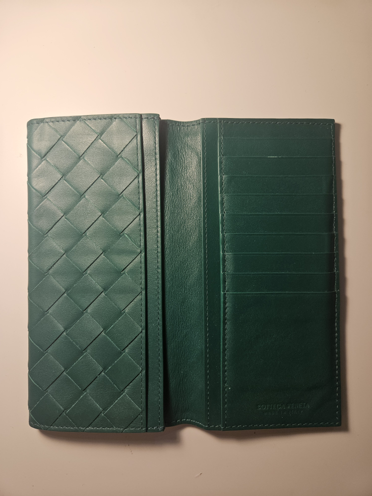 Bottega Veneta Green Intrecciato Leather Wallet - photo 3