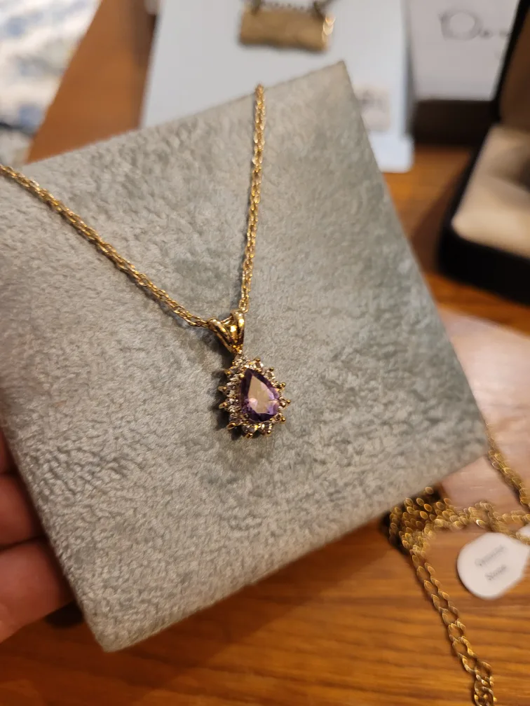 Lorus Sports Watch with Lumibrite or amethyst pendant image indicator(6)