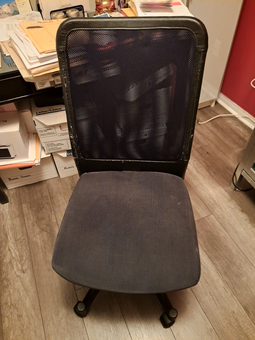 office chair - photo 4