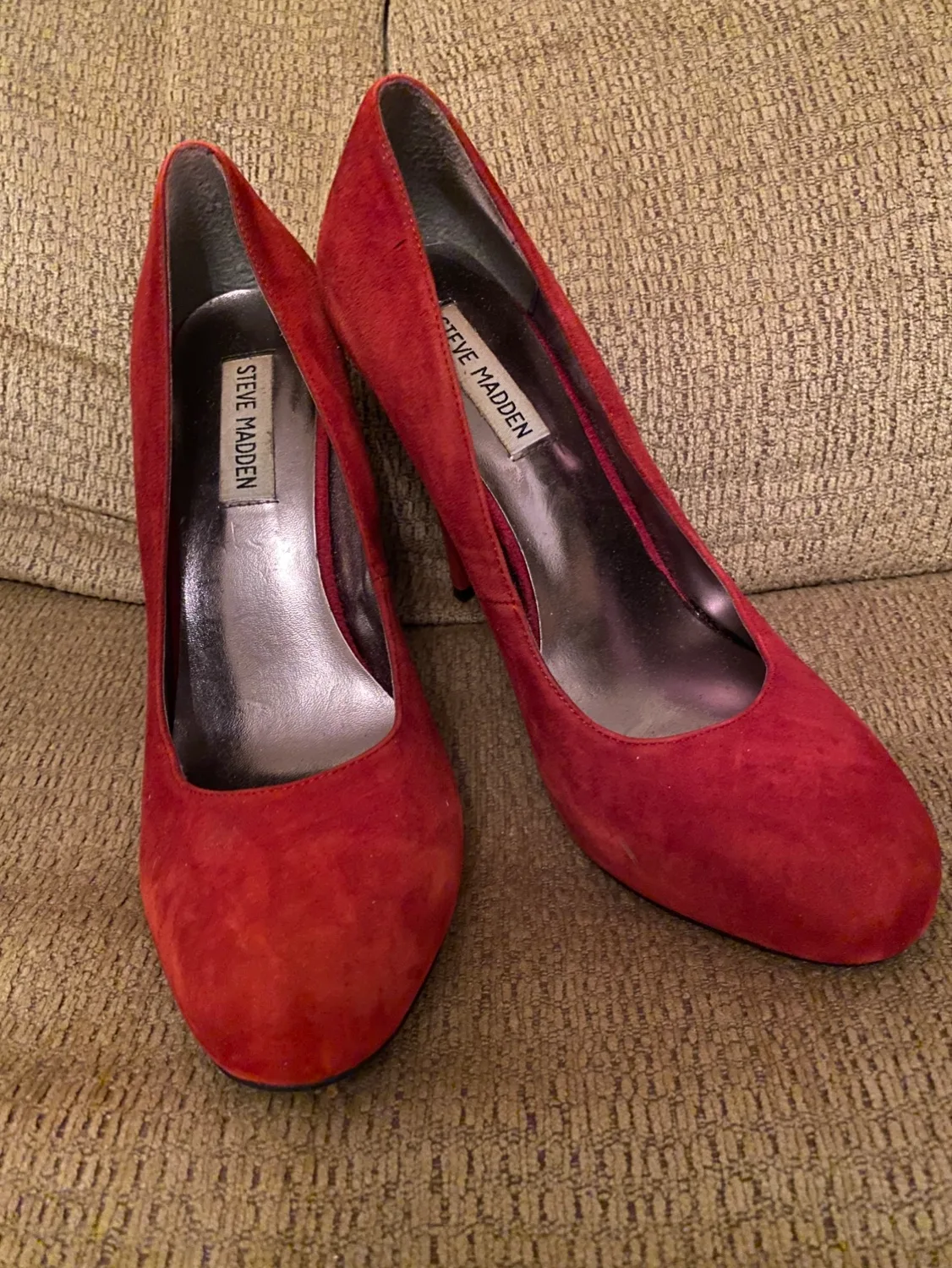 Steve Madden Red Suede Heels image indicator(5)