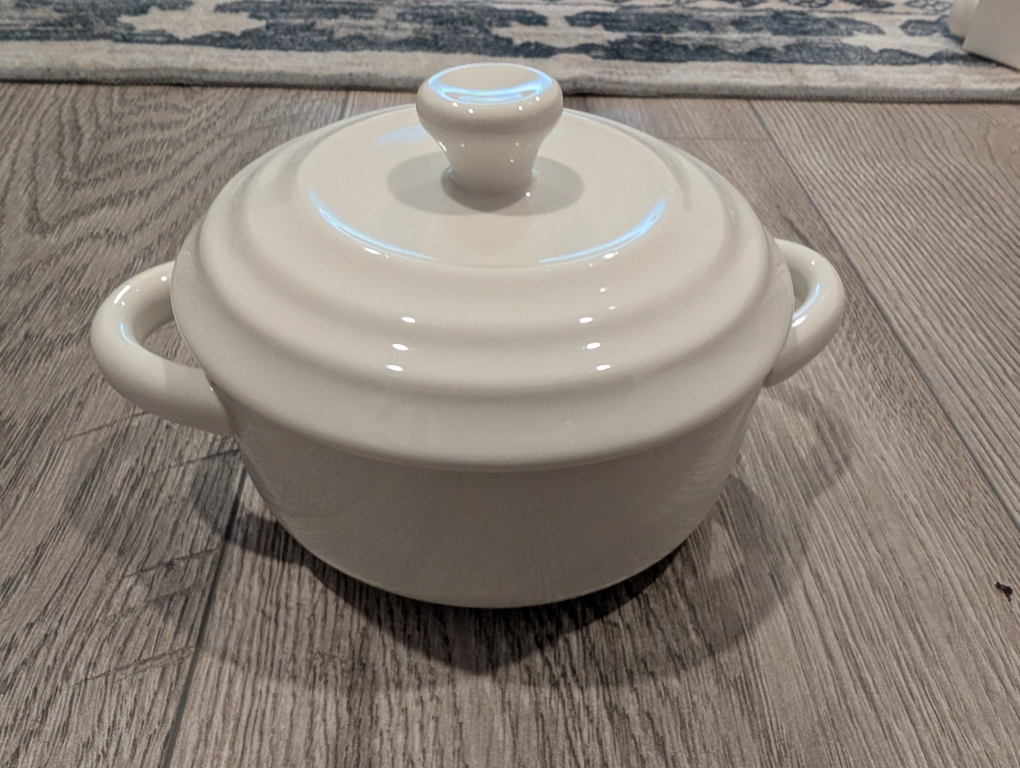 4 new Ramekins with lids - photo 2