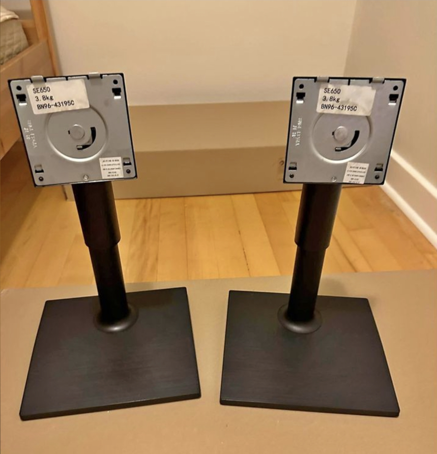 Two monitor stand