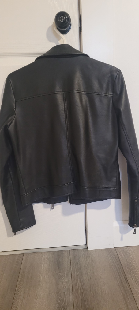 Guess Black Leather Jacket - photo 3
