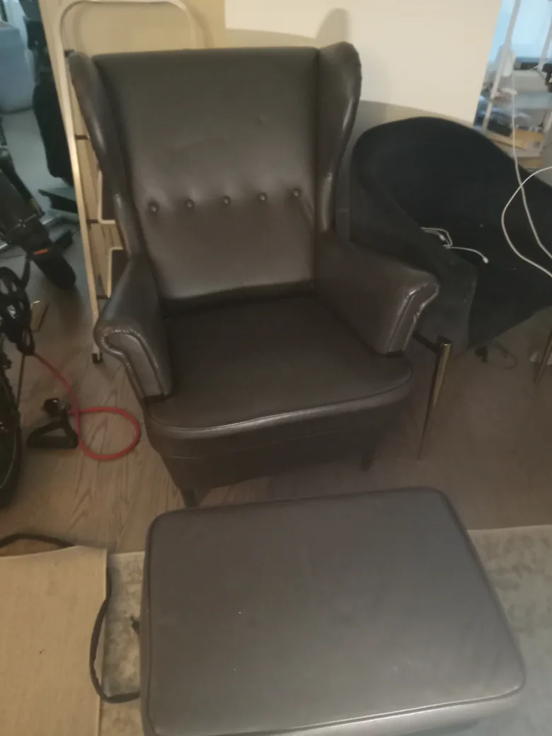 IKEA Wingback Chair and Ottoman image indicator(3)