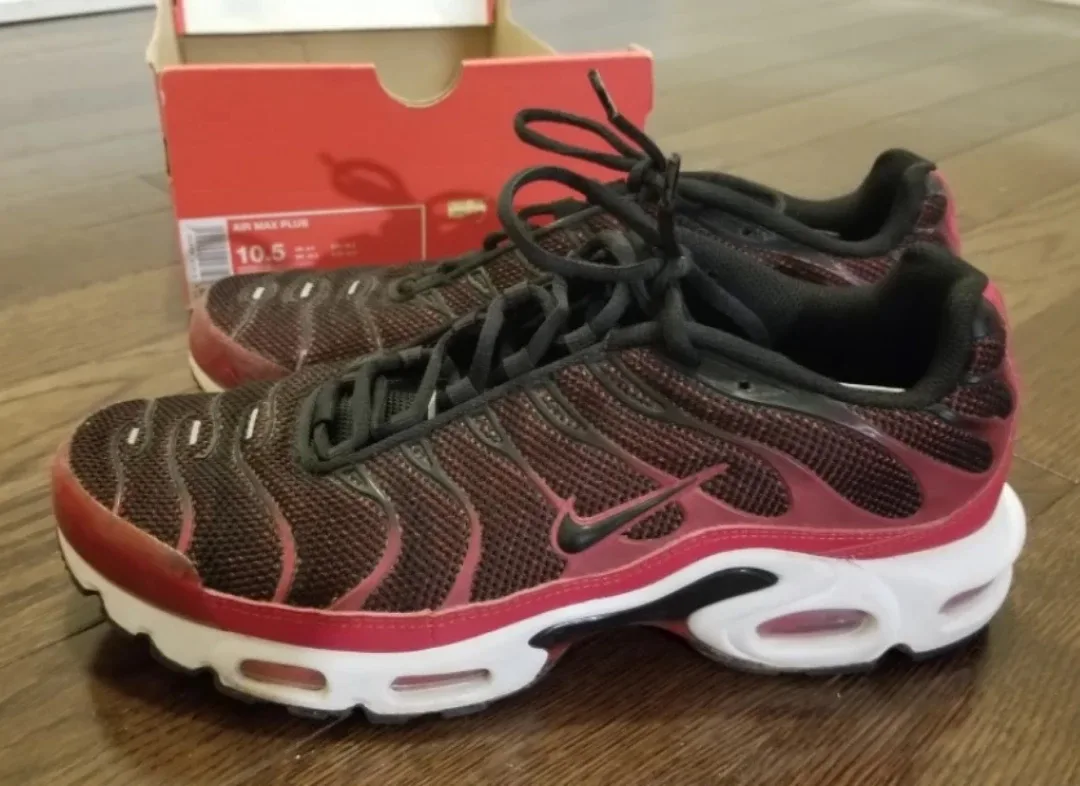 Nike Air Max Plus image indicator(3)