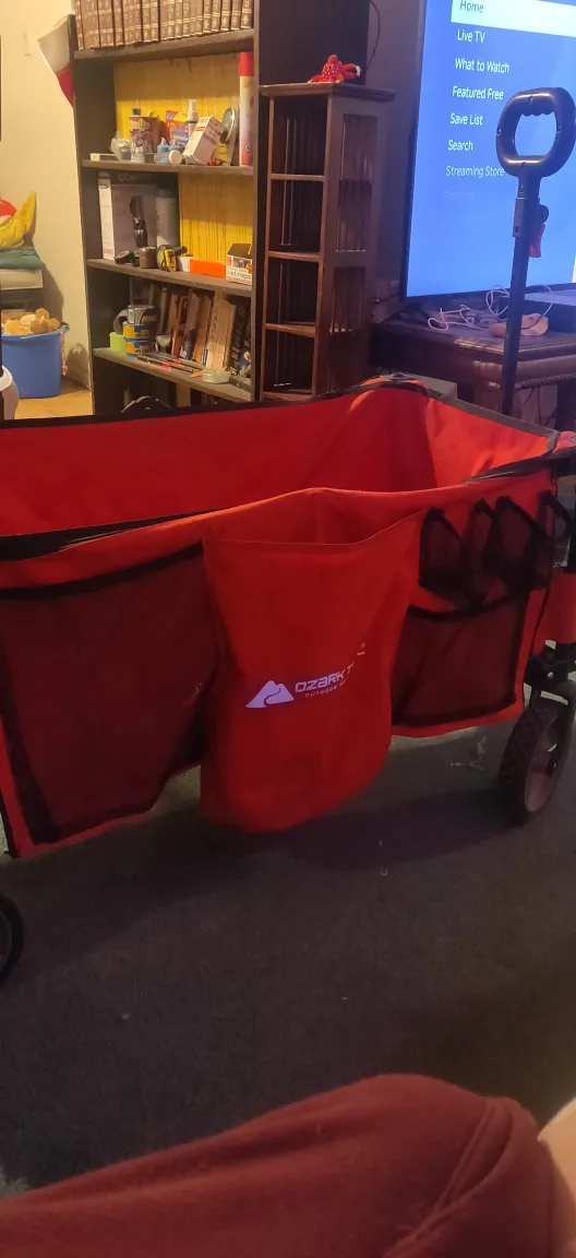 Large Red Folding Wagon image indicator(3)