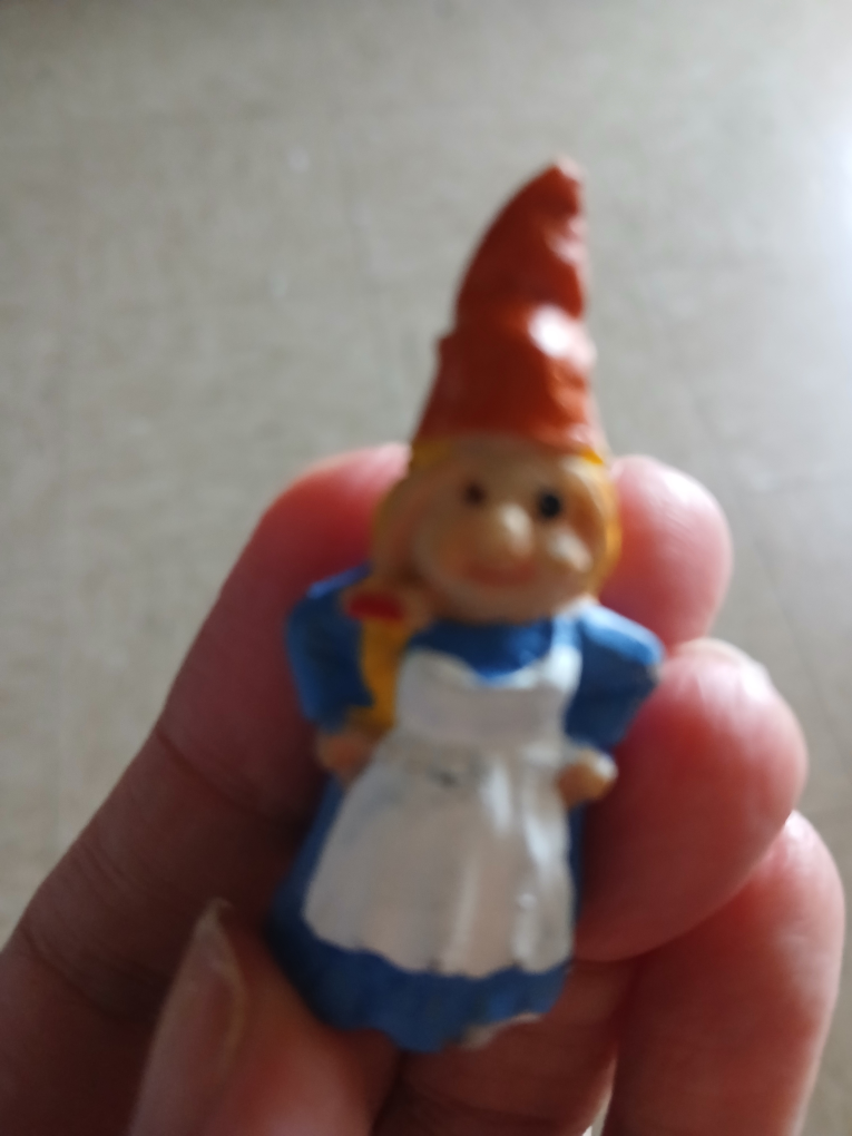 Vintage Garden Gnome Figurine #freeçycle - photo 2