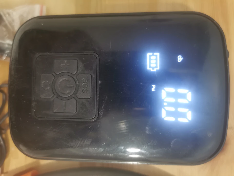 Portable Air Compressor - photo 2