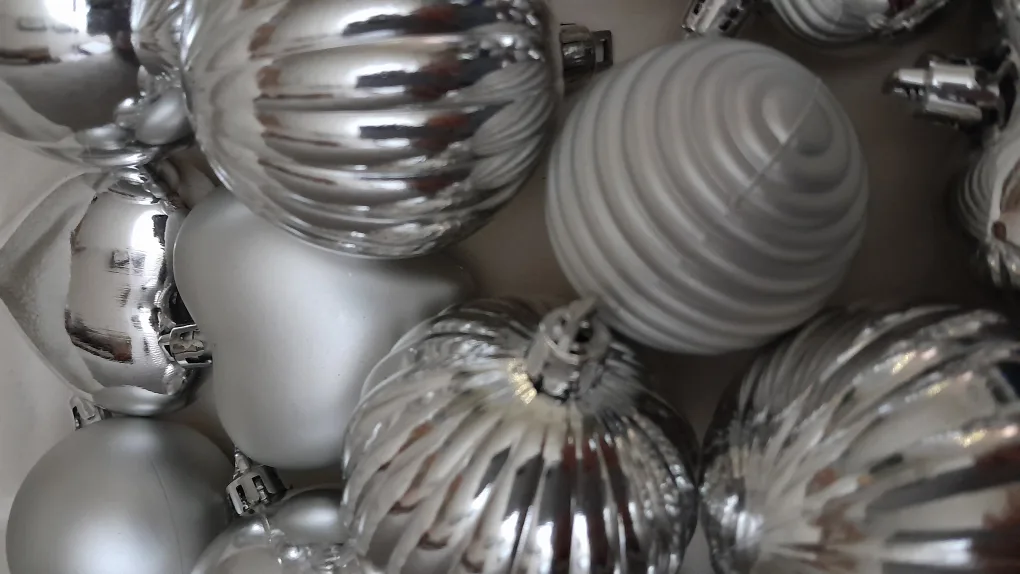 Silver Christmas Ornaments ** only 1 bag left ** image indicator(2)