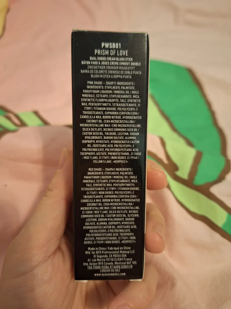 NYX Dual Cream Blush Stick image indicator(3)