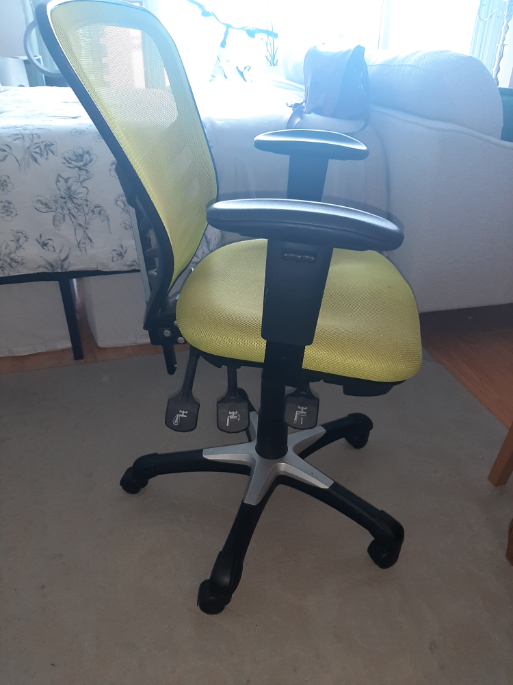 Convergence Economical Green mesh office chair - photo 2
