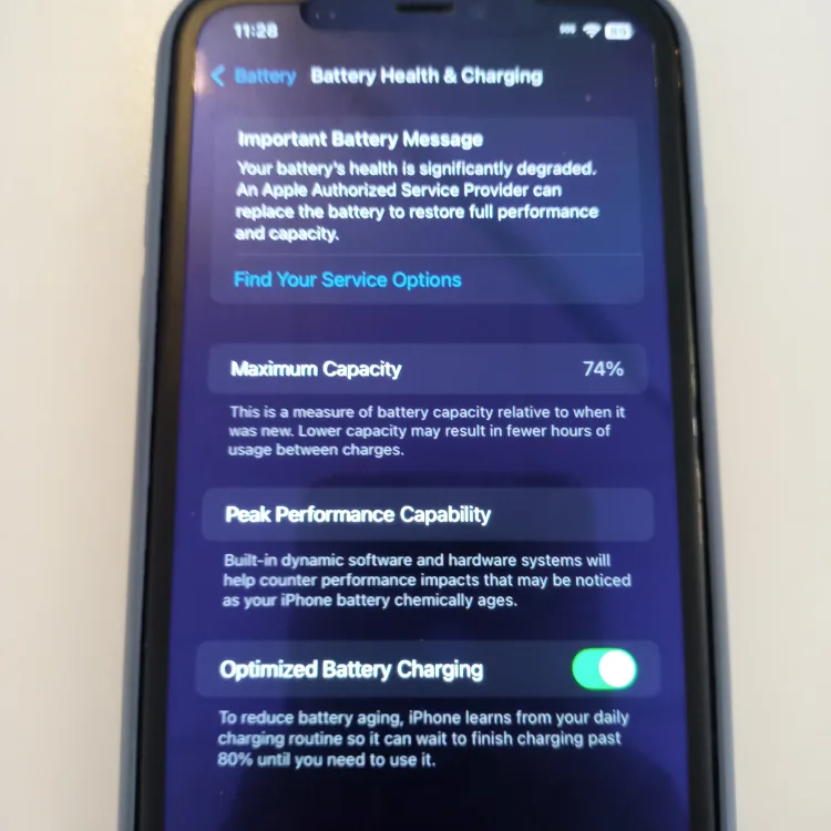 iPhone 11 128gb Black (Great Condition) image indicator(10)