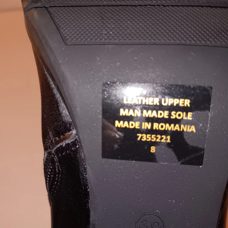 Black Leather Ankle Boots 8M/39M image indicator(6)