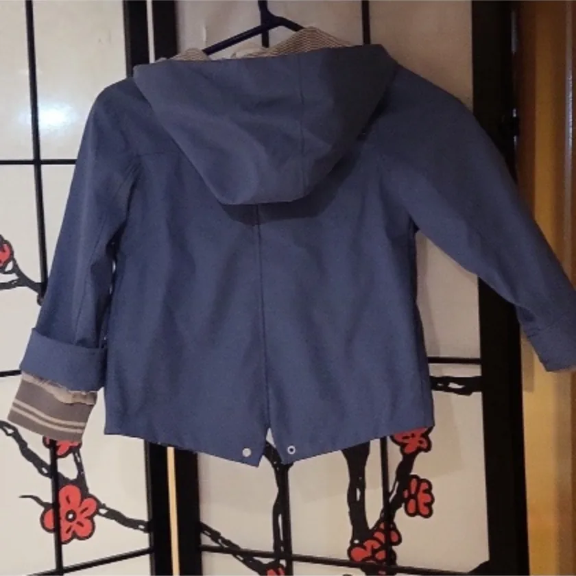 M&S Kids Blue Jacket size 5-6 image indicator(6)