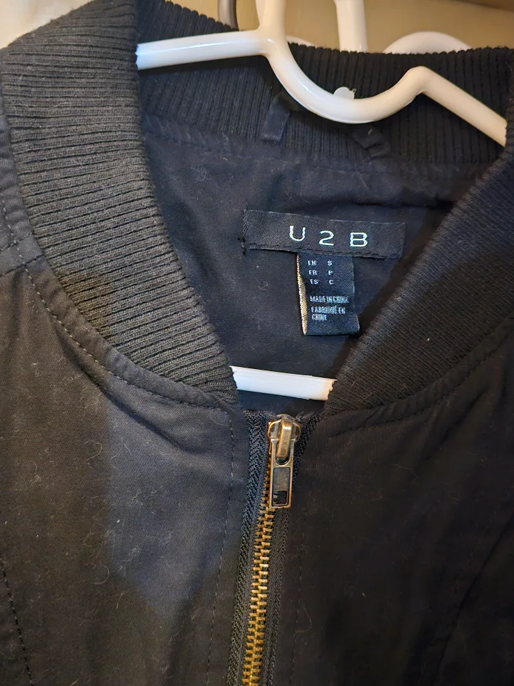 dress coats $15-30 #ThriftyPicks image indicator(3)