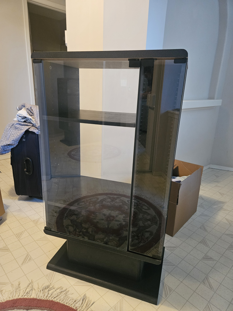 Stand with Glass Doors - HiFi, Stereo, CD, DVD, Speakers