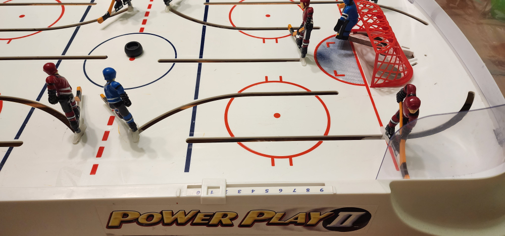 Power Play II Tabletop Hockey Game - photo 3
