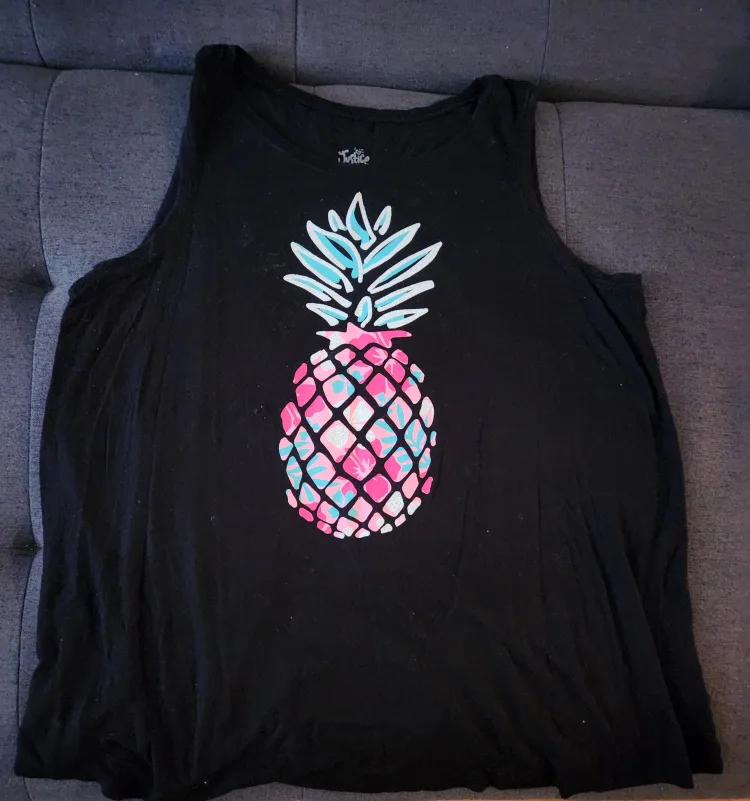 Pineapple and Lilo and Stitch flowy tank tops image indicator(5)