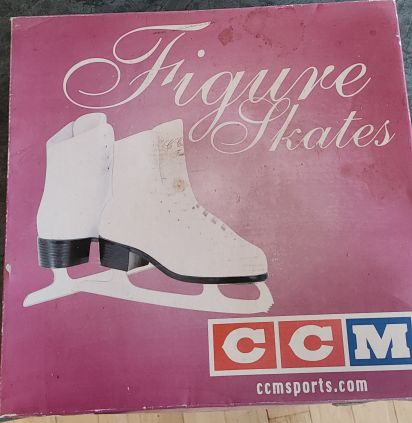 CCM Finesse Figure Skates - Women's Size 7 - photo 2